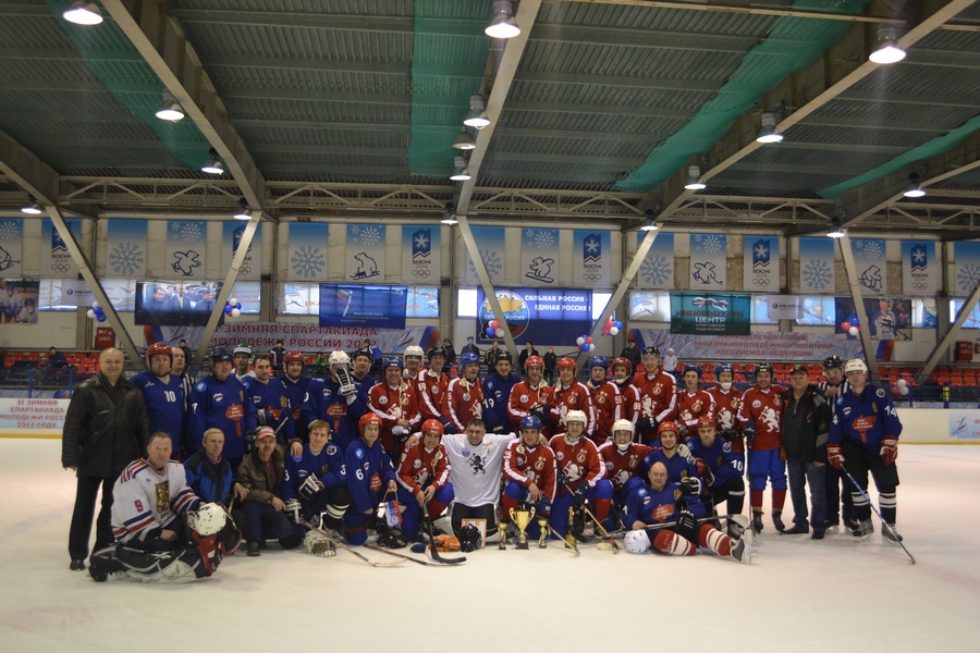 Турнир по хоккею посвященный памяти Юрия Шувалова и Германа Половинкина